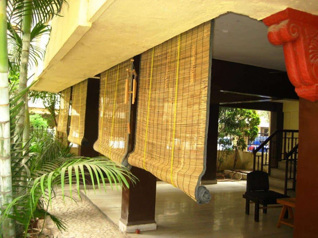 outdoor bamboo blinds