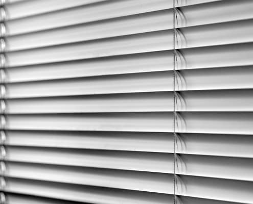 aluminum venetian blinds